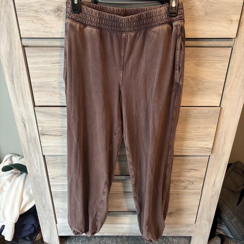 Free People Movement Hot Shot Crossover Pants in Dark Espresso